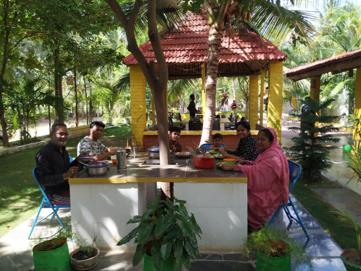 Holiyday In Vgf Farm House Danishpet Bagian luar foto